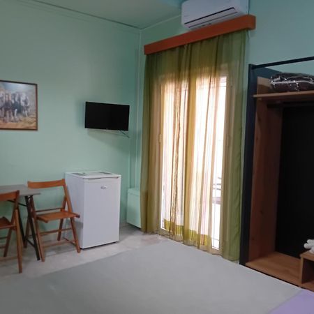 Valta'S Room 3 Paleros Екстериор снимка